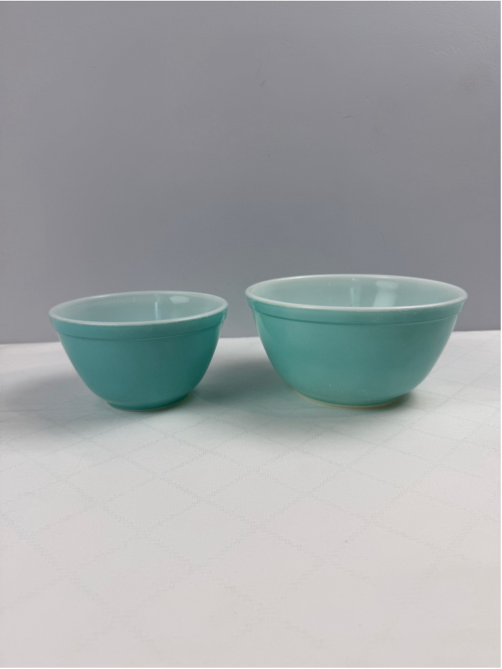 Vintage Pyrex 401 & 402 Robin Egg Blue Turquoise Mixing Bowl Set
